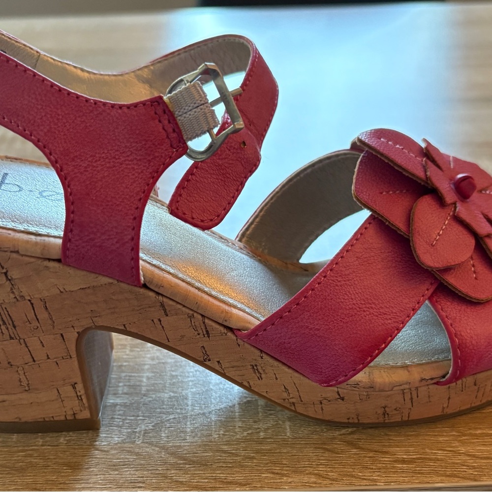 B.OC. Women’s hot pink cork platform & heel sandal size 9M to - Picture 4 of 8